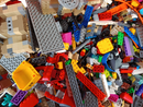 Konvolut LEGO ca. 3,1 kg Bausteine & Teile, Disney 100, ab 3 4 5 Jahre