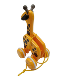 BRIO Bundle Holzspielzeug Set Ziehgiraffe, Anziehbär, Regenbogen
