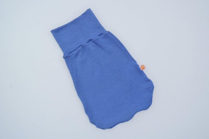 Leichter Sommer-Strampelsack Schlafsack für Babys 0-6 Monate aus Upcycling Wolle in Himmelblau
