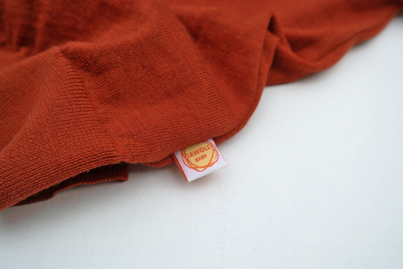 Unisex-Kleid Longshirt 86/92 aus 100% Upcycling Wolle in Rostbraun