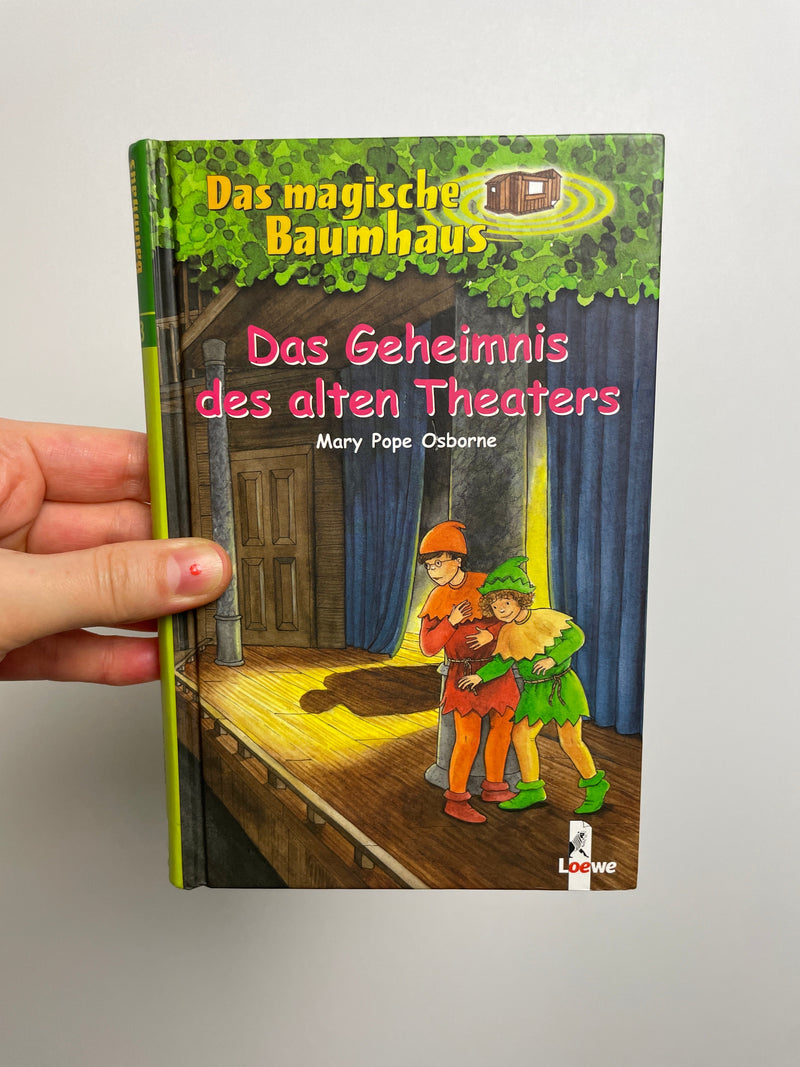 Das magische Baumhaus • Das Geheimnis des alten Theaters • loewe