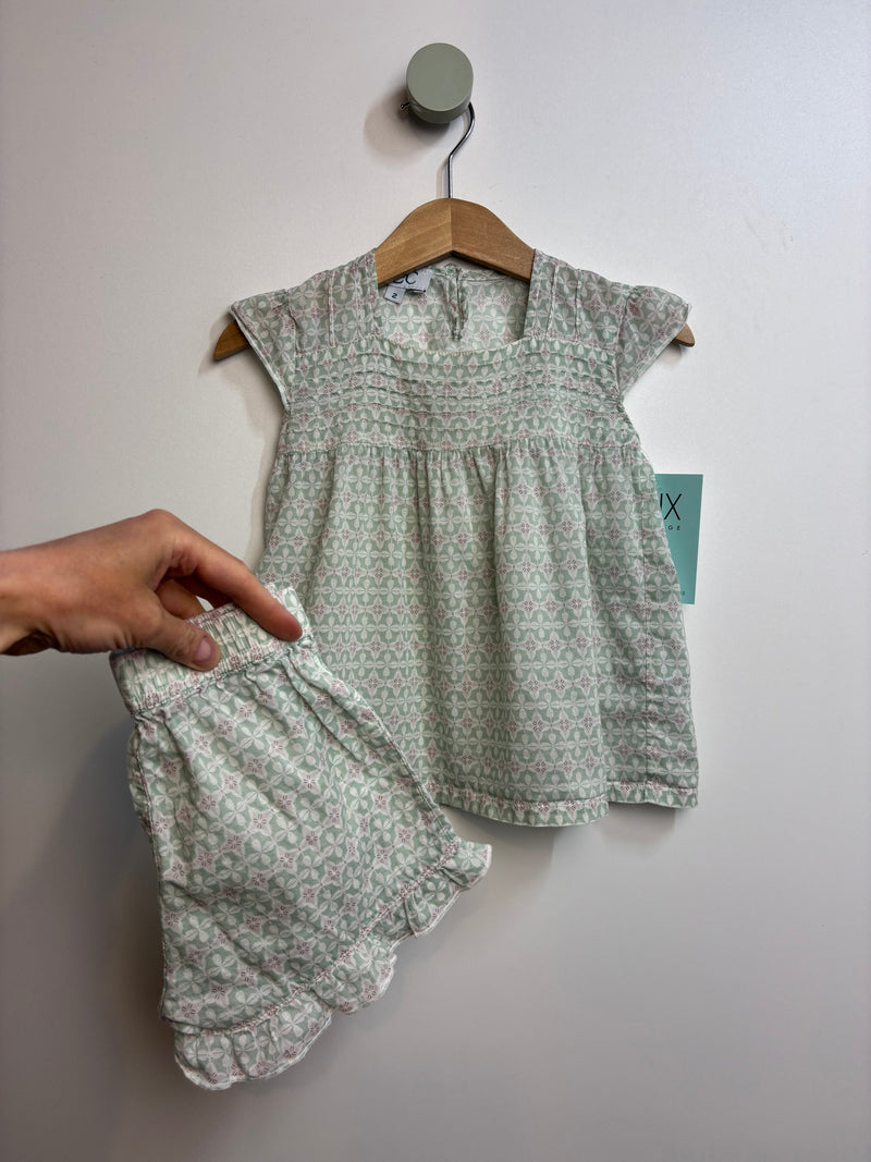 Set Bluse & Shorts • 86 • c de c