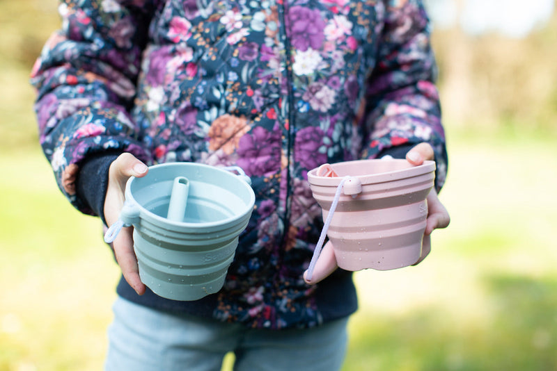 SCRUNCH – FALTBARER EIMER & SCHAUFEL (DIVERSE FARBEN)