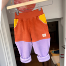 Oktopulli Mitwachshose Lovis | Bio-Cordnicki | Flieder Gelb Rostorange 116-128