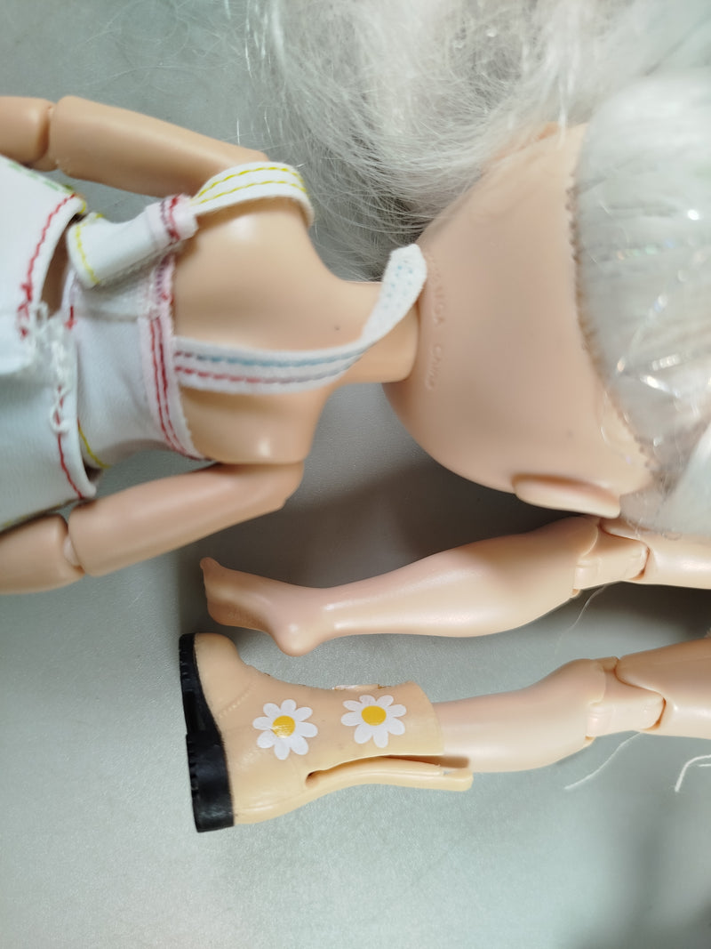 L.O.L. und Na Na Na Surprise Modepuppen - Set von 4 