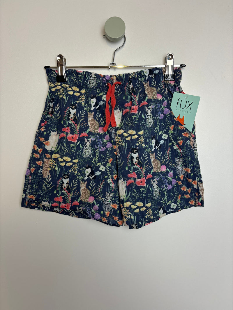 Shorts cats• 128 • enfant terrible