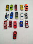 Spielzeugautos Set von 16 – verschiedene Modelle, gut erhalten