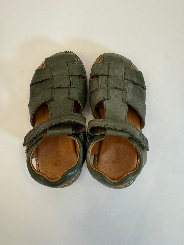 Sandalen oliv Gr.26 | froddo