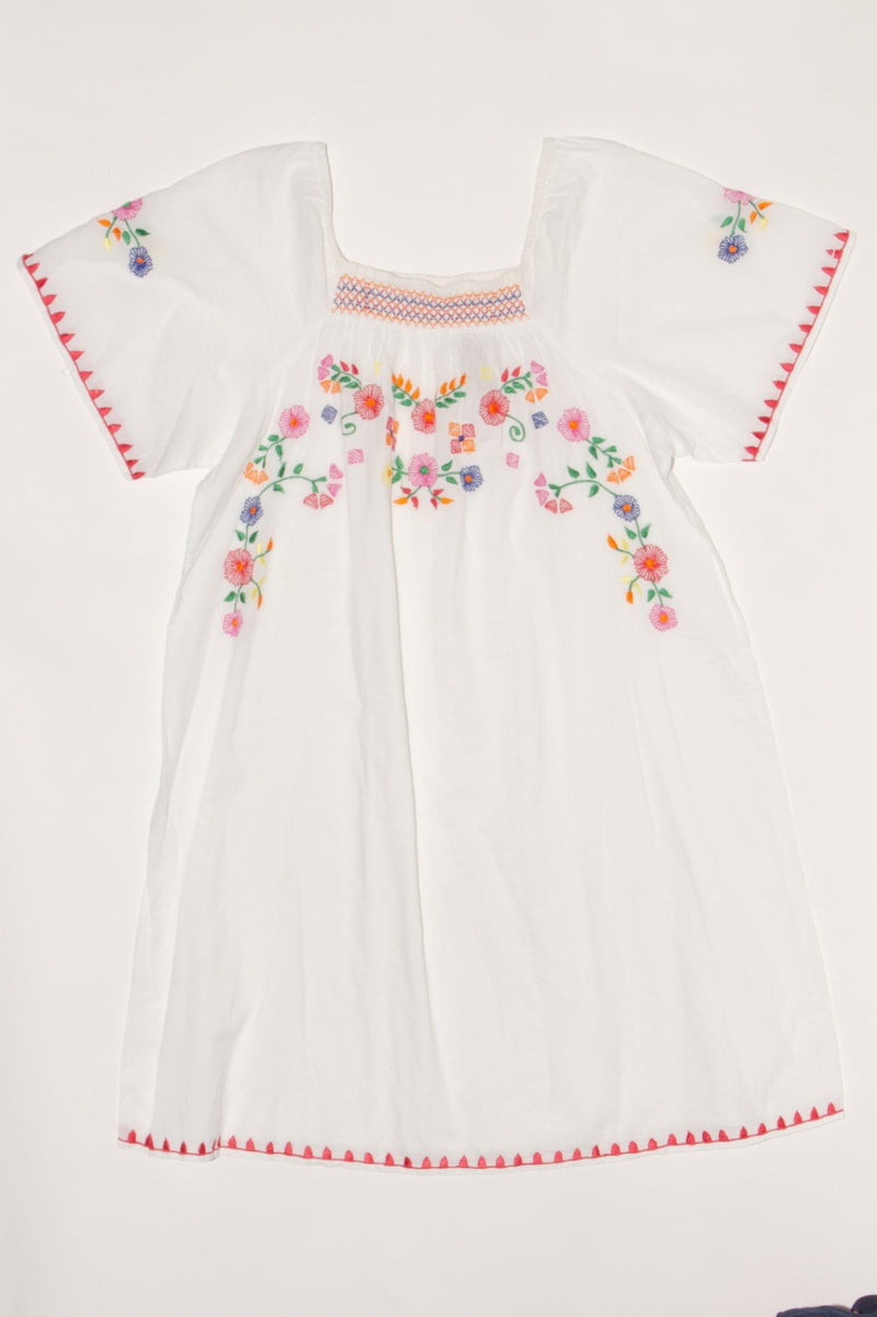 Tunic dress with embroidered flowers size 152 | Sunuva