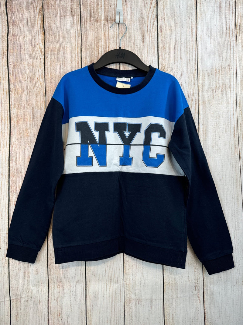 Name it sweater dark blue/ blue/ white with writing size 146/152