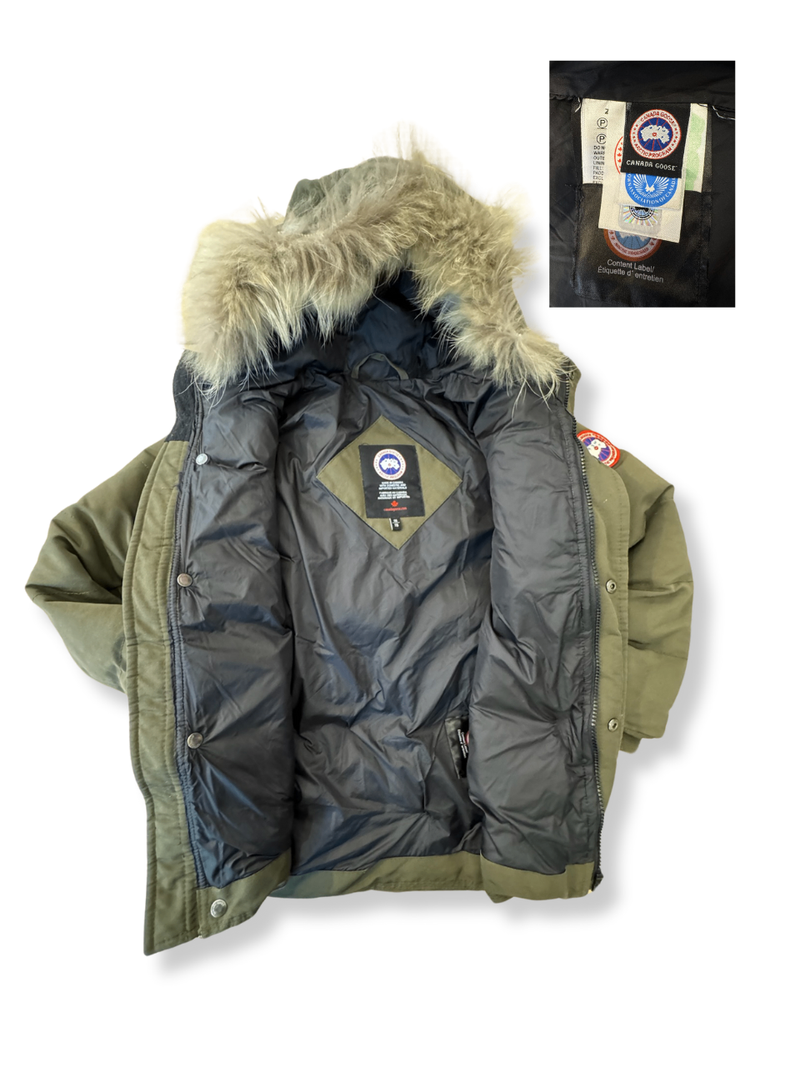 Daunenjacke Olivgrün Gr.115 | Canada Goose