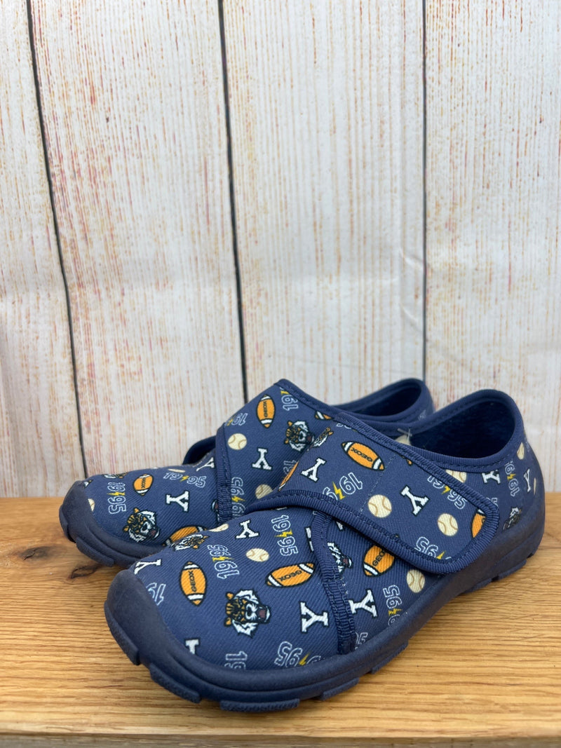 Geox slippers dark blue with football motifs size 31