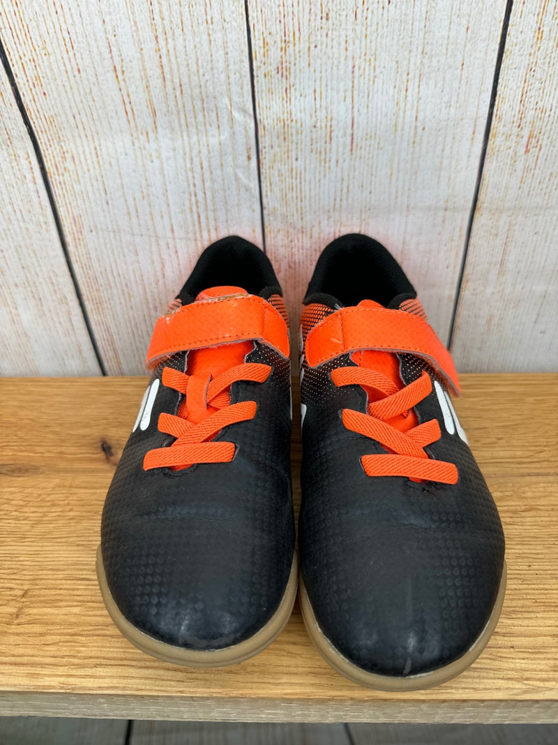 Fila Hallen Fußballschuhe schwarz/ orange Gr. 32