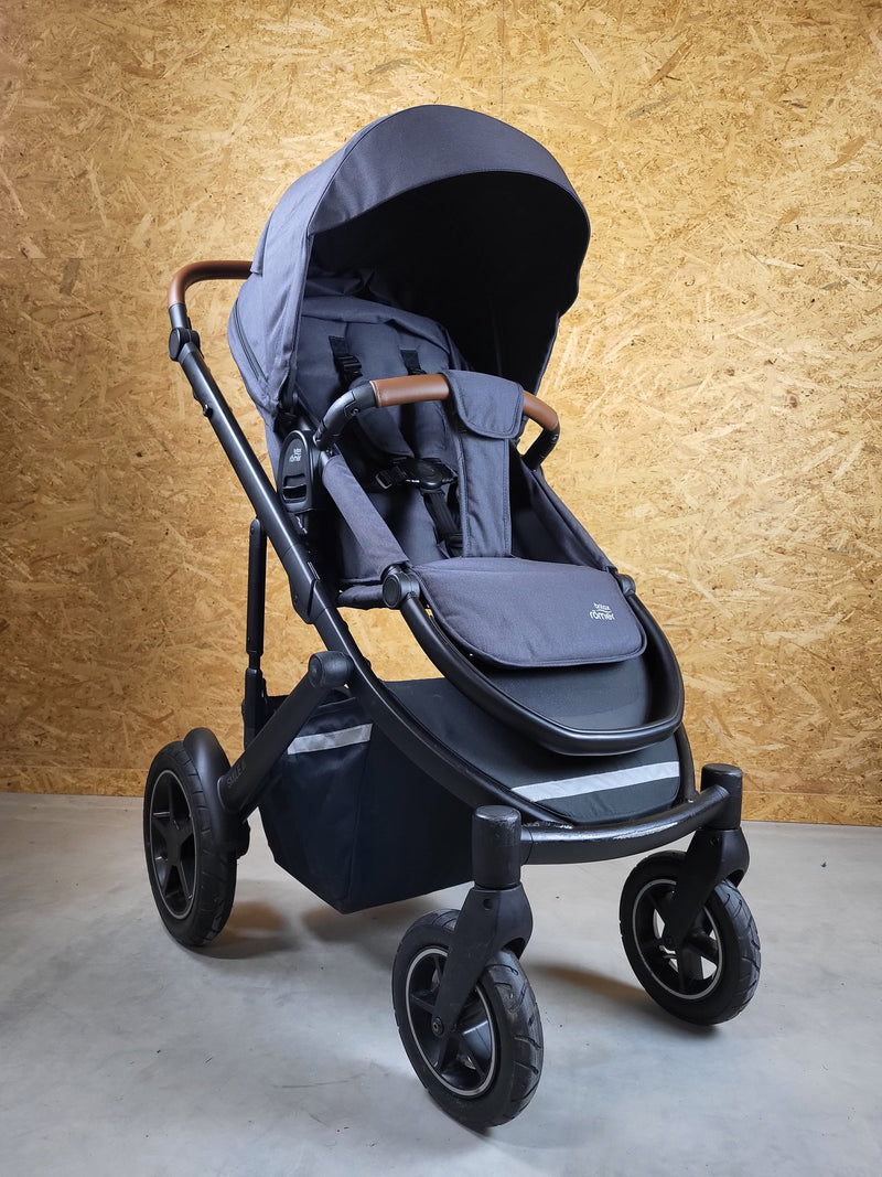 Britax Römer - Duo Smile Iii Grau - Kombikinderwagen (sportsitz und Babywanne) - Blau in Gutem Zustand / Gut