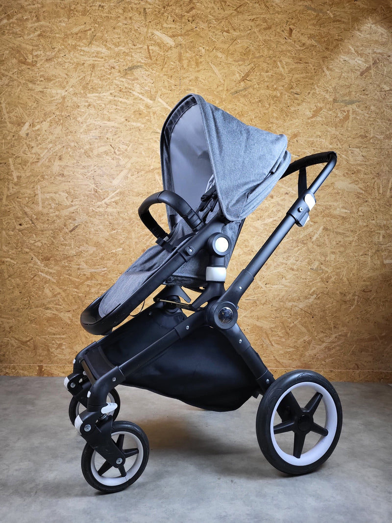 Bugaboo Lynx - Kombikinderwagen (Liegewanne und Sportsitz) - Grau in sehr gutem Zustand