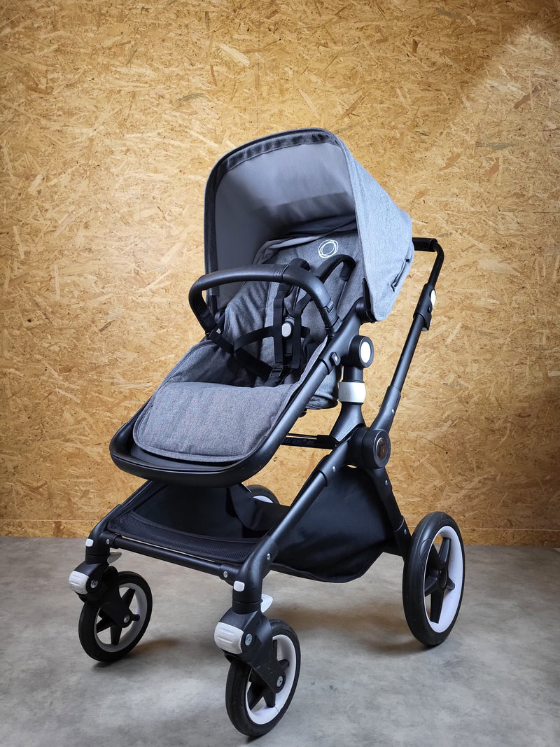 Bugaboo Lynx - Kombikinderwagen (Liegewanne und Sportsitz) - Grau in sehr gutem Zustand