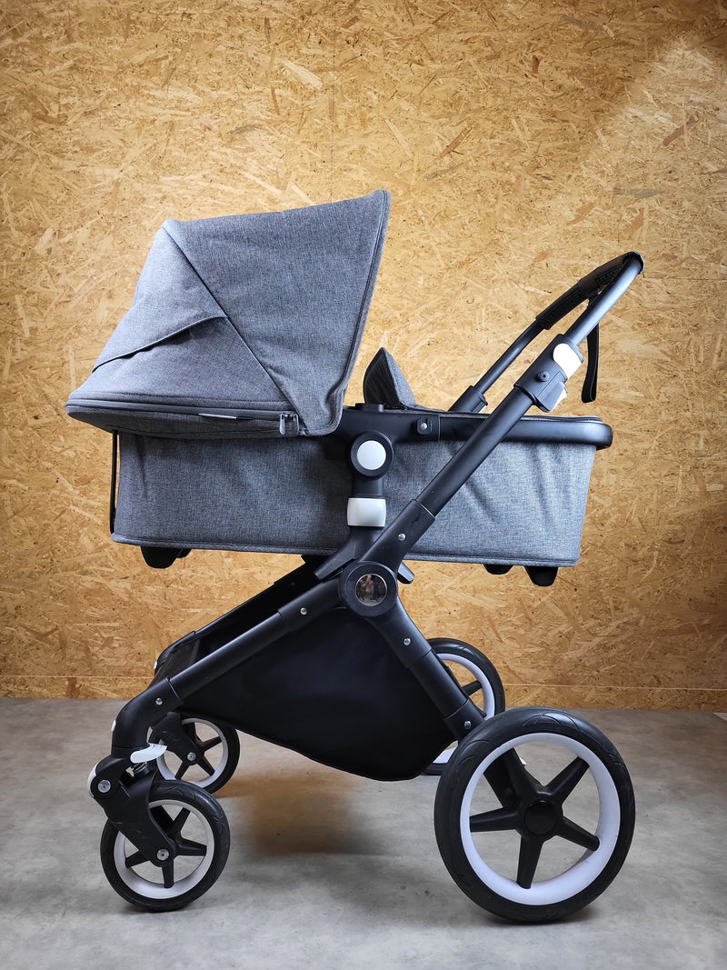 Bugaboo Lynx - Kombikinderwagen (Liegewanne und Sportsitz) - Grau in sehr gutem Zustand