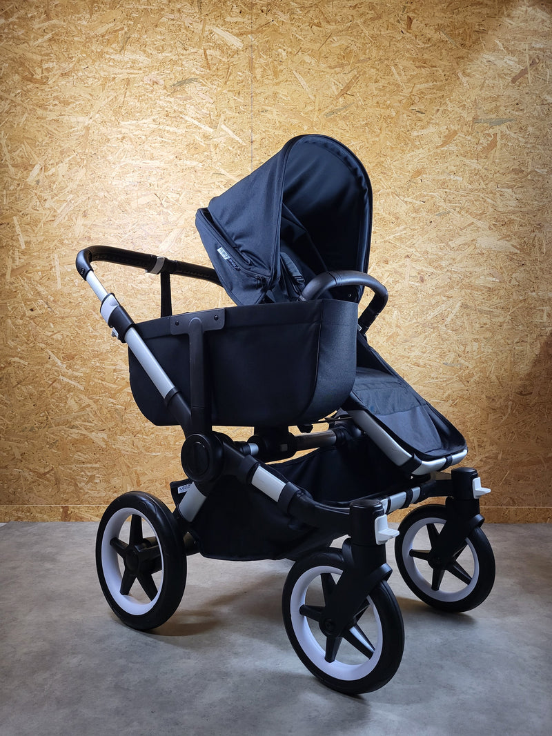 Bugaboo - Donkey 3 Twin Geschwisterwagen (2xSportsitze / 2xBabywanne) inkl. seitliche Gepäcktasche - Black in gutem Zustand