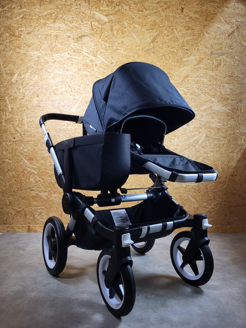 Bugaboo - Donkey 3 Twin Geschwisterwagen (2xSportsitze / 2xBabywanne) inkl. seitliche Gepäcktasche - Black in gutem Zustand