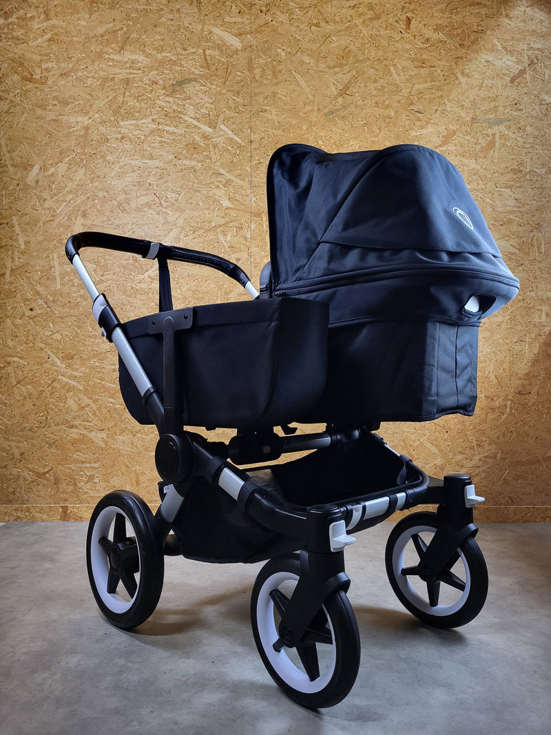 Bugaboo - Donkey 3 Twin Geschwisterwagen (2xSportsitze / 2xBabywanne) inkl. seitliche Gepäcktasche - Black in gutem Zustand