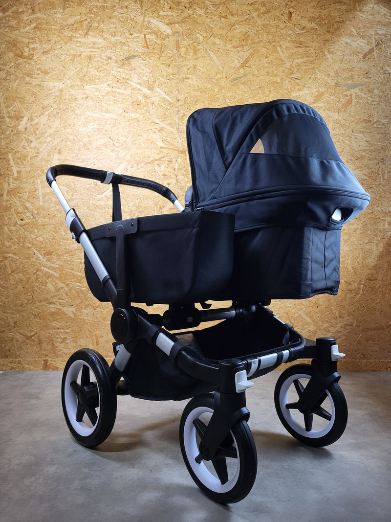 Bugaboo - Donkey 3 Twin Geschwisterwagen (2xSportsitze / 2xBabywanne) inkl. seitliche Gepäcktasche - Black in gutem Zustand