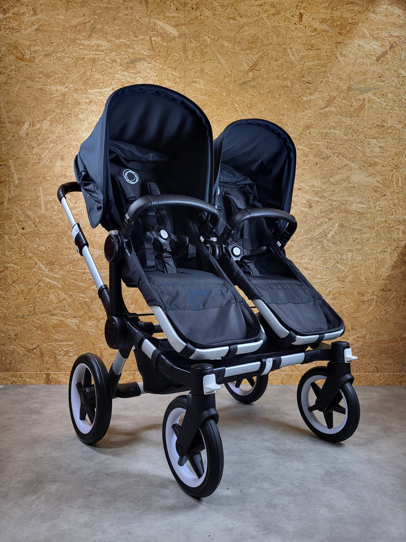 Bugaboo - Donkey 3 Twin Geschwisterwagen (2xSportsitze / 2xBabywanne) inkl. seitliche Gepäcktasche - Black in gutem Zustand