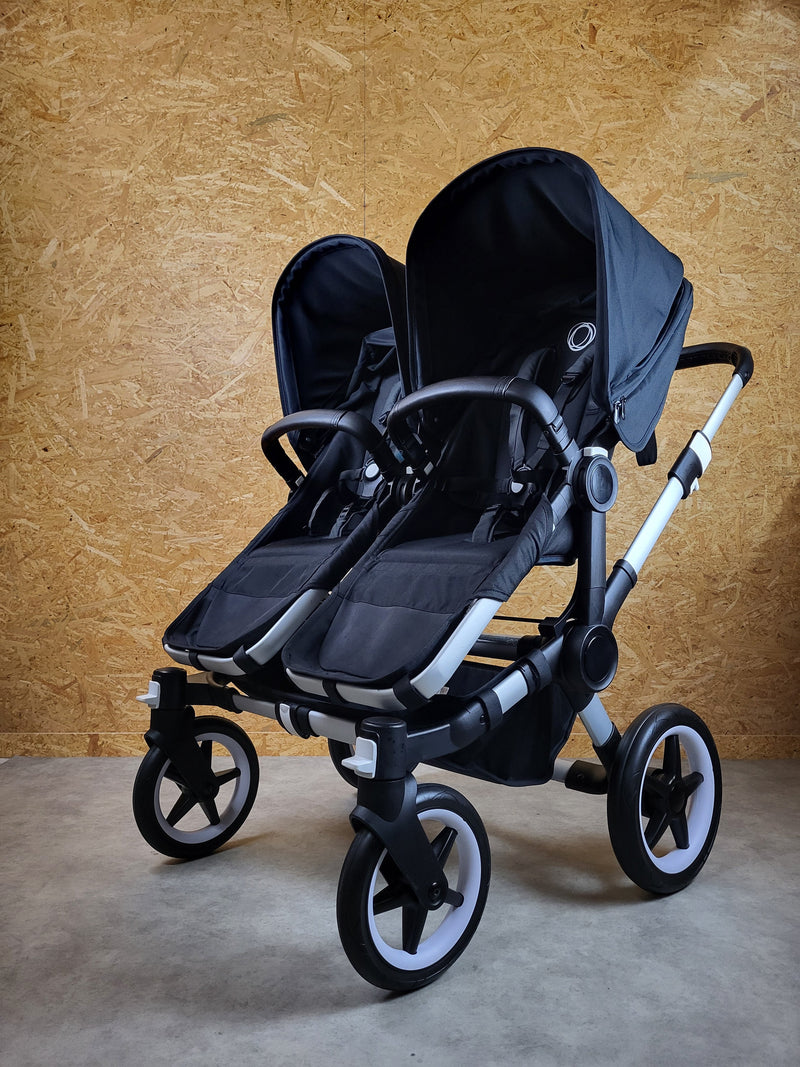 Bugaboo - Donkey 3 Twin Geschwisterwagen (2xSportsitze / 2xBabywanne) inkl. seitliche Gepäcktasche - Black in gutem Zustand