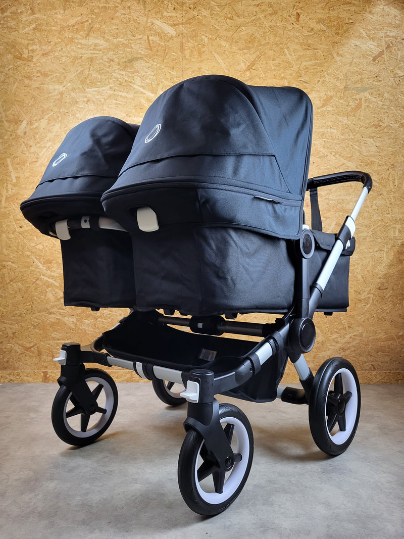 Bugaboo - Donkey 3 Twin Geschwisterwagen (2xSportsitze / 2xBabywanne) inkl. seitliche Gepäcktasche - Black in gutem Zustand