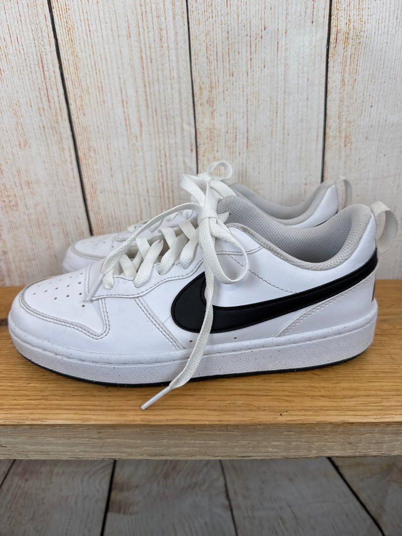 Nike Halbschuhe Gr. 38