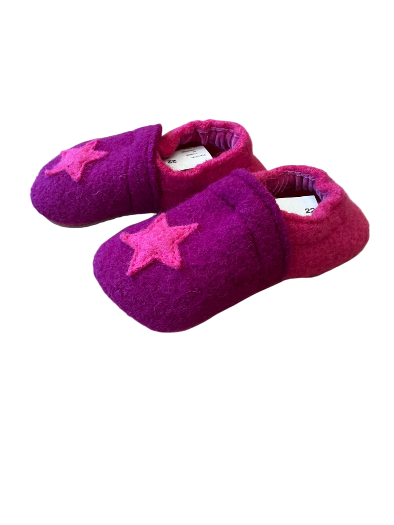 Hausschuhe Babyschuhe „Sternchen“ lila Gr.22 | Nanga