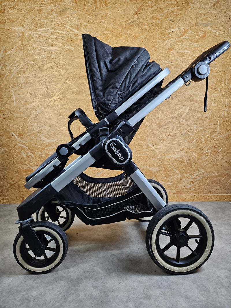 (Copie) Emmaljunga - NXT90 Flat Outdoor Buggy Kinderwagen (Gestell und Sportsitz) - Schwarz in gutem Zustand