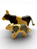 Spielzeugfigur "Kuh schwarz stehend 11042 Naturholz Gr.11.5 cm | Ostheimer