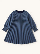 Mädchen Plissee Kleid Dunkelblau – Glitzer-Festkleid mit Stehkragen & Smok-Bündchen Gr.116 | Billieblush