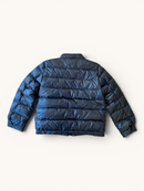 Luxus Daunenjacke Dunkelblau mit Logo-Patch & Trikolore-ZippernGr.104 | Moncler