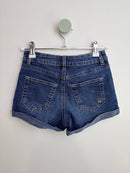 JEANS SHORTS • 122 • BENETTON