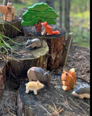HOLZWALD Waldorfinspiriertes Spielset Wald und Wiese mit Holztieren und Spieltuch
