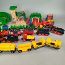 BRIO Bundle Holzeisenbahn Lokomotiven & Schienen