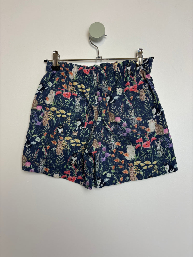 Shorts cats• 128 • enfant terrible