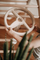 Spielspaß mit Lenkrad an Kletterbogen