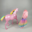 Barbie Puppe & Einhorn Regenbogenfigurenspiel