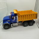 Bruder MACK Granite Kipplaster 02815