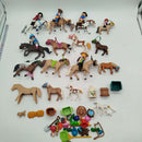 Playmobil Bundle Reiterhof Figuren & Pferde mit Zubehör