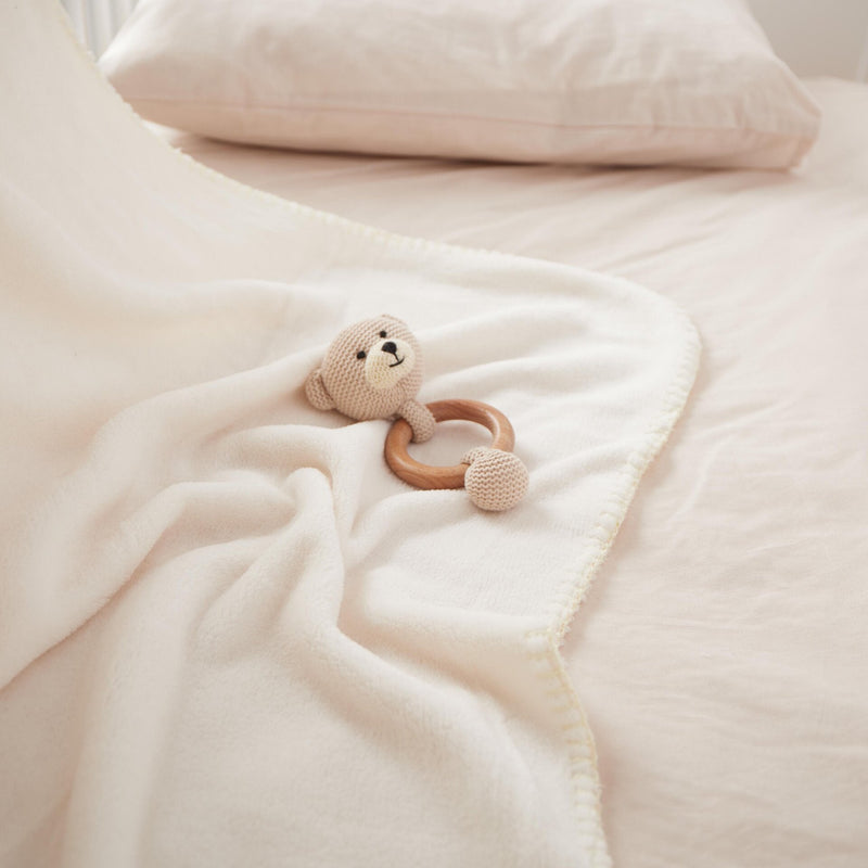 Bieco Kuscheldecke Fleece beige