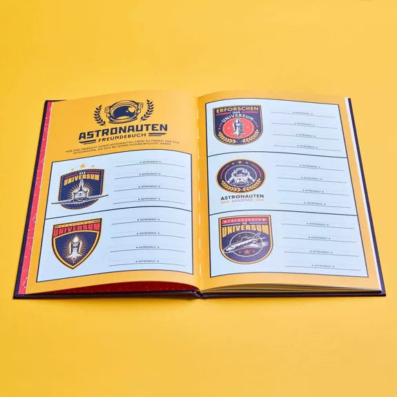 STRATIER – FREUNDEBUCH "ASTRONAUTEN"