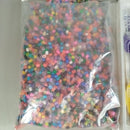 Bügelperlen Set – farbenfrohes Bastelset mit Steckplatten