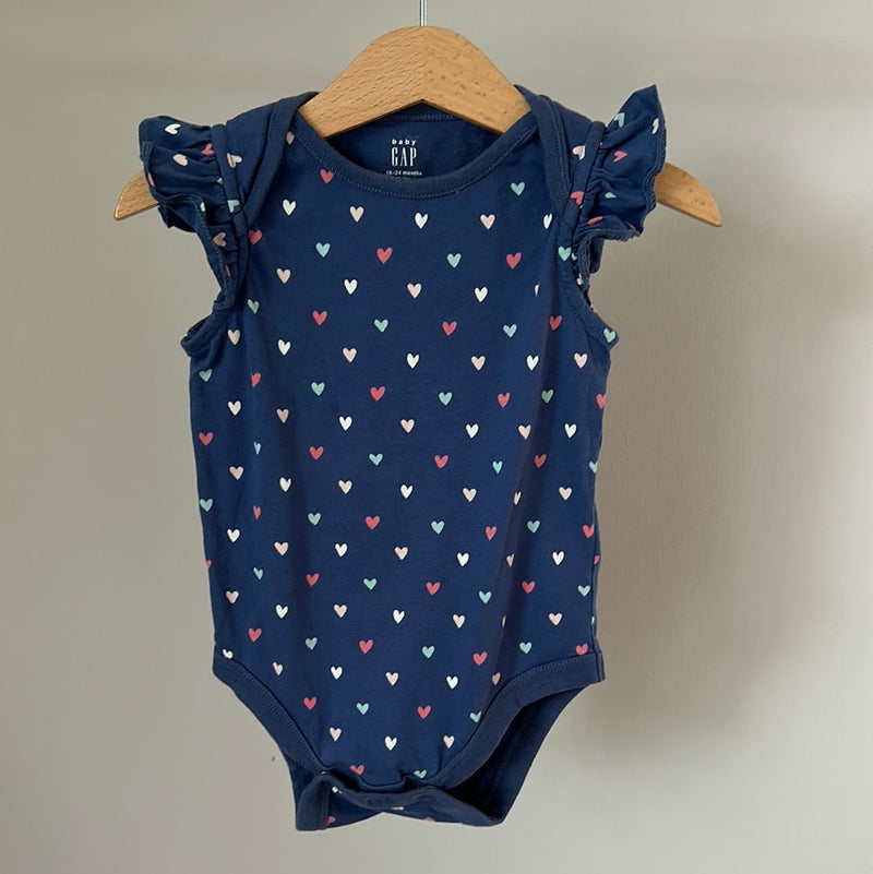 Gap short-sleeved bodysuit - size 86