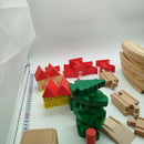 BRIO Bundle Thomas & Friends Holzeisenbahn Schienen & Loks