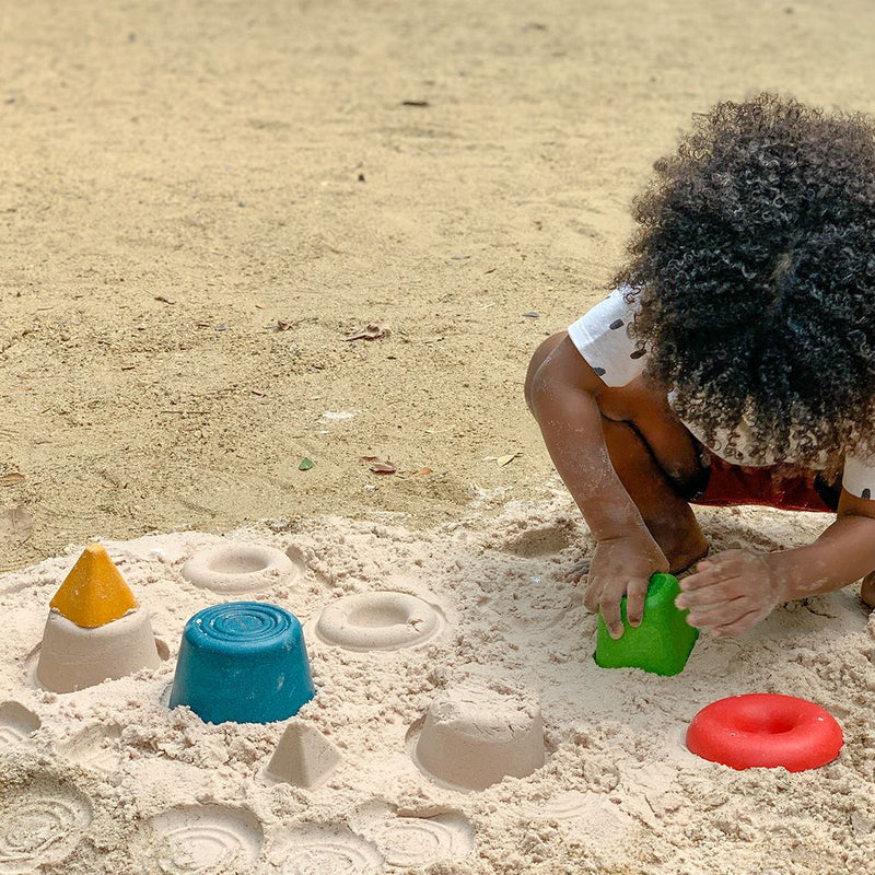 Creative Sand Play