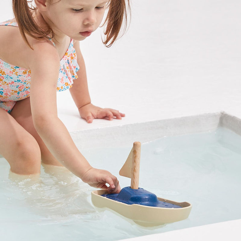 Segelboot für die Badewanne