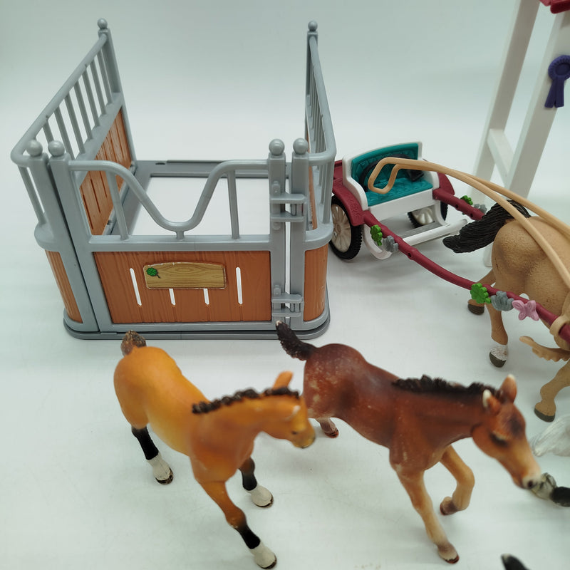 schleich tiere aufbewahren Schleich Bundle Pferde Set von 7 Pferden, Kutsche & Stall